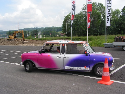 Voiture à 2 volants